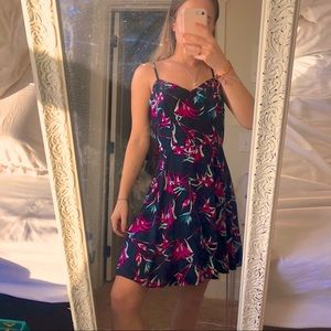 Floral cotton on dress 💞